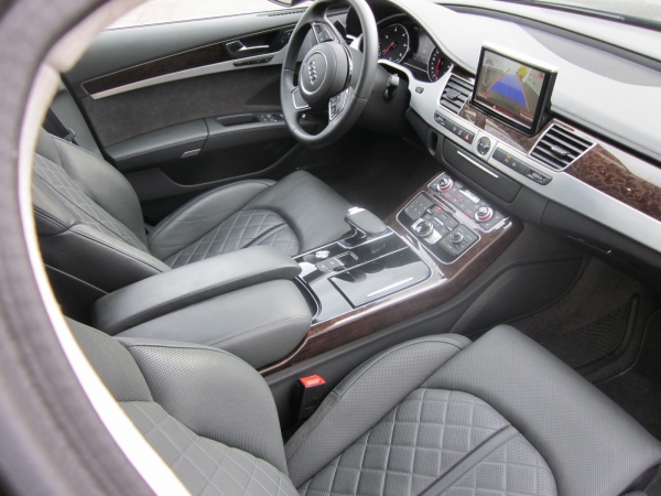 Audi A8 4.2 TDI  Quattro tiptronic 