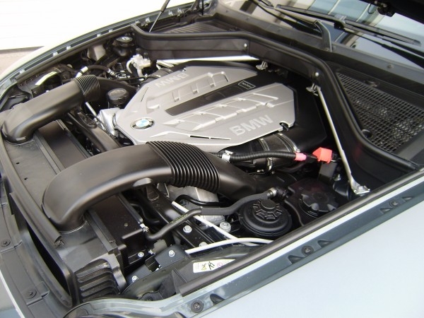 BMW X6 5.0i Twin Turbo