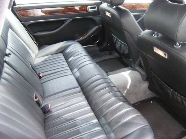 Jaguar XJ12 6.0 LONG MAJESTIC V12