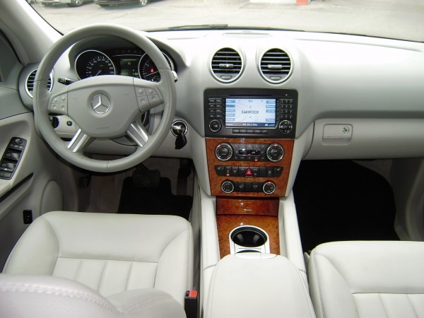 Mercedes-Benz ML500